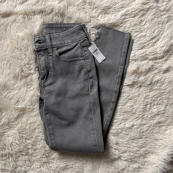 GAP Mid Rise Universal Jegging with Washwell size 00/24 Petite NWT - Picture 1 of 3